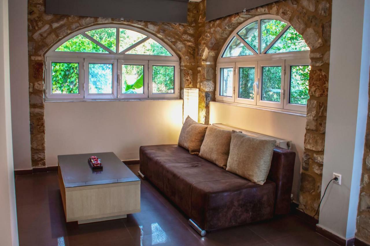 Kamares Suites Kalamata Exteriör bild